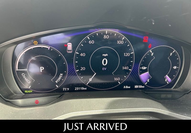 Used 2024 MAZDA CX-90 Plug-In Hybrid w/ Preferred AWD/4WD image 10