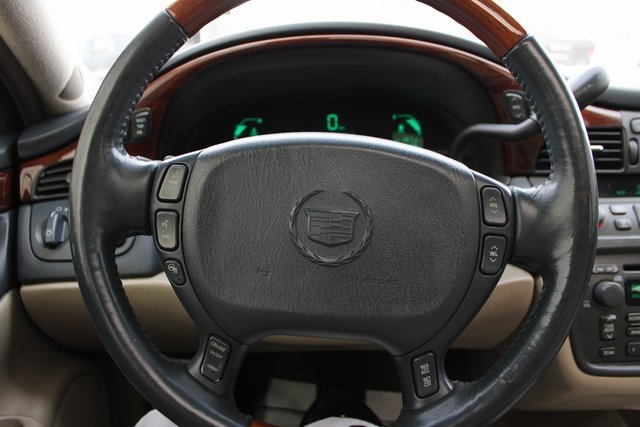 Used 2005 Cadillac De Ville w/ Limited Edition Package image 21