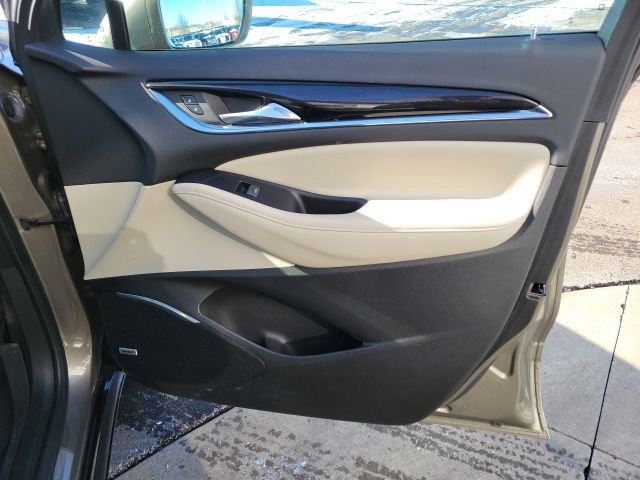 Used 2020 Buick Enclave Premium w/ LPO, Floor Liner Package image 22