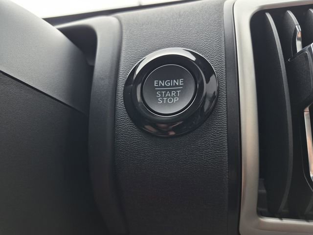 New 2025 Ford Expedition Active RWD image 23