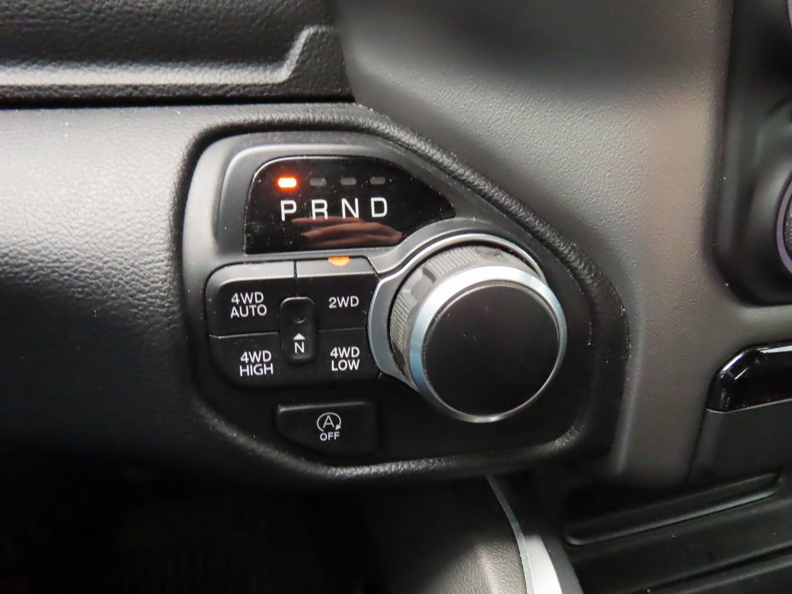 Used 2020 RAM 1500 Big Horn image 25