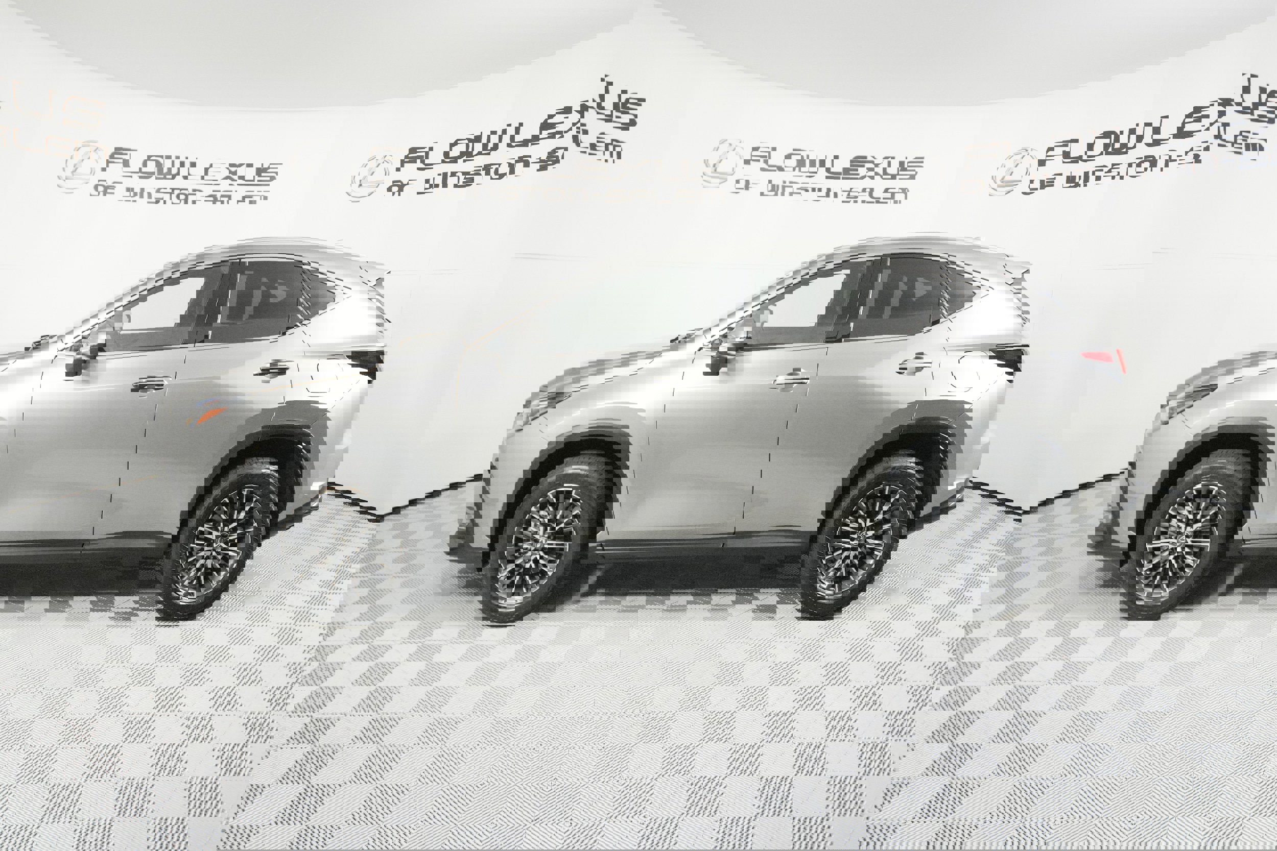 Certified 2023 Lexus NX 350 AWD w/ Premium Package image 4