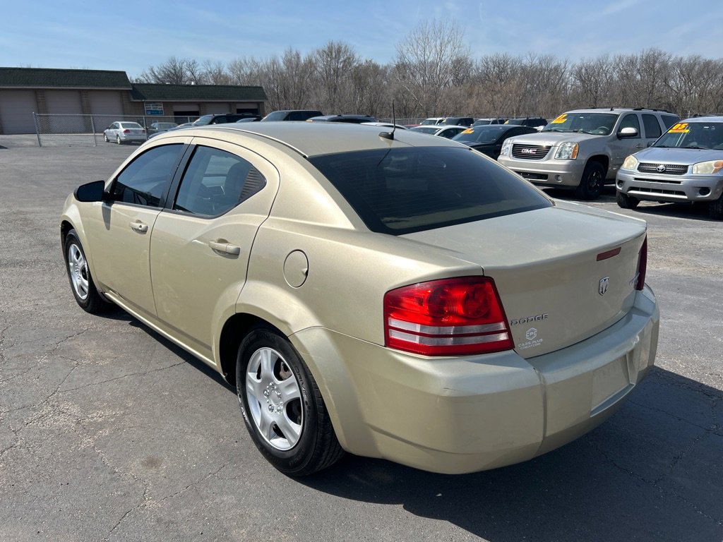 Used 2010 Dodge Avenger SXT FWD image 8