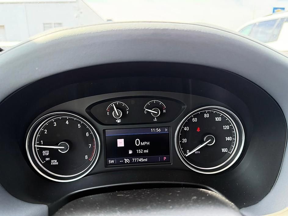 Used 2020 Buick Enclave Essence w/ Sound and Sites Package image 18