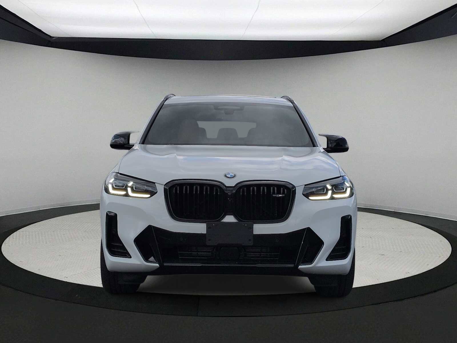 Used 2023 BMW X3 M40i AWD/4WD image 3