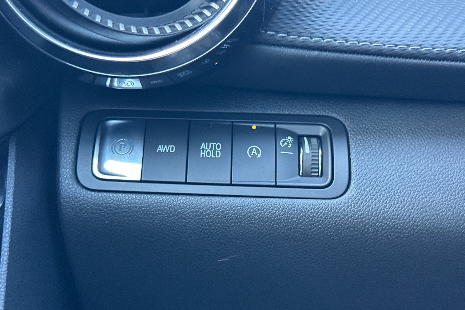 Used 2025 Chevrolet Equinox LT AWD/4WD image 39