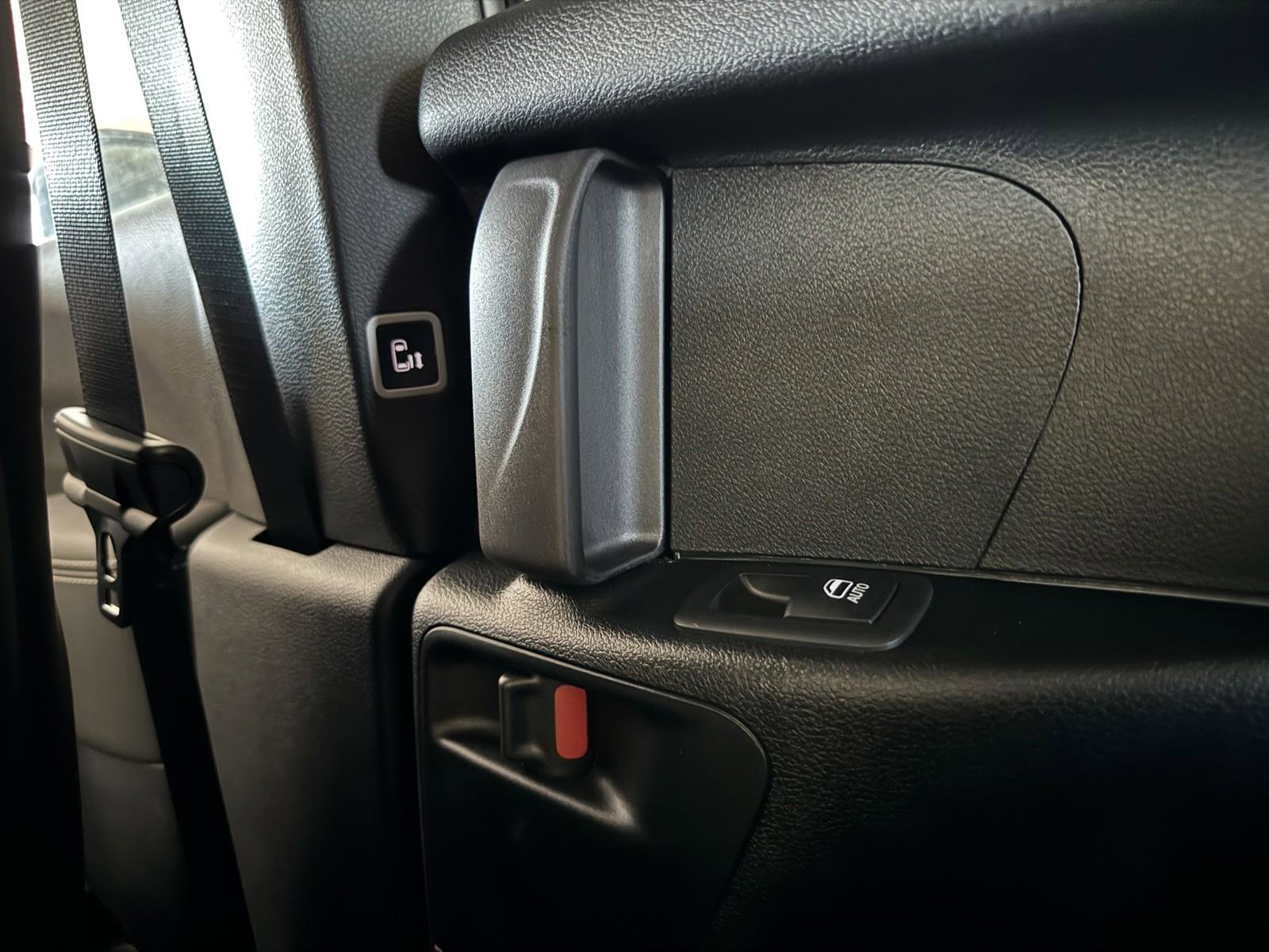 New 2026 Chrysler Pacifica Select image 35