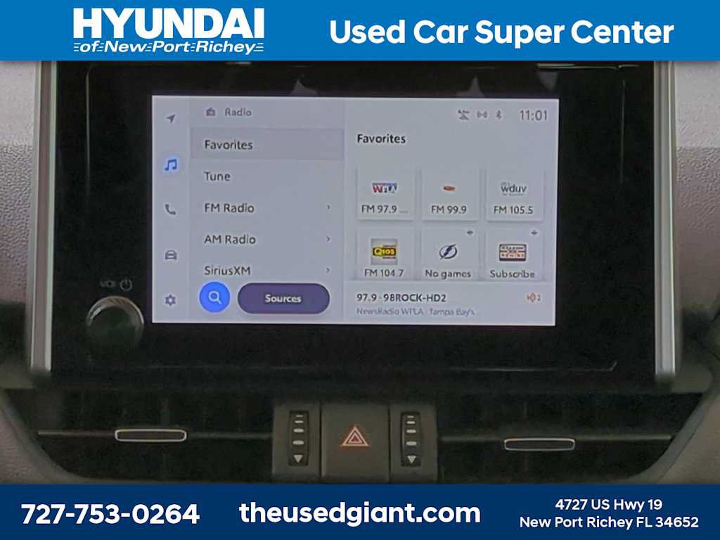 Used 2023 Toyota RAV4 XLE Premium FWD image 19