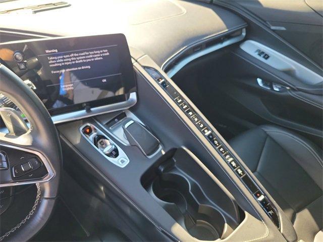 Used 2022 Chevrolet Corvette Stingray Convertible w/ Chrome Exterior Badge Package image 21