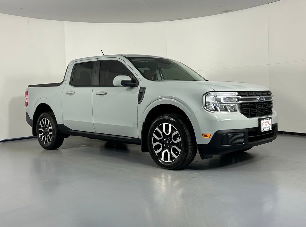 Used 2022 Ford Maverick Lariat image 1
