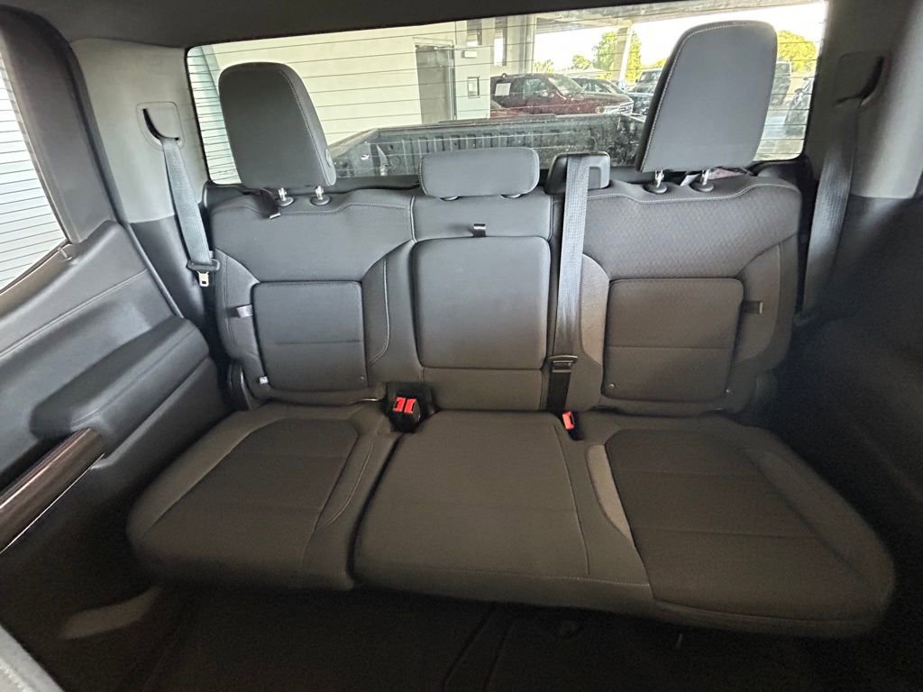 Used 2020 Chevrolet Silverado 1500 RST w/ All-Star Edition image 13