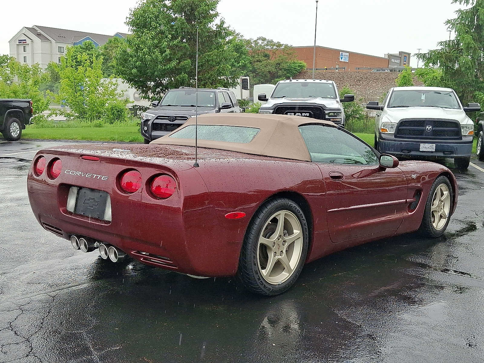 Used 2003 Chevrolet Corvette Convertible w/ Preferred Equipment Group1 RWD image 6