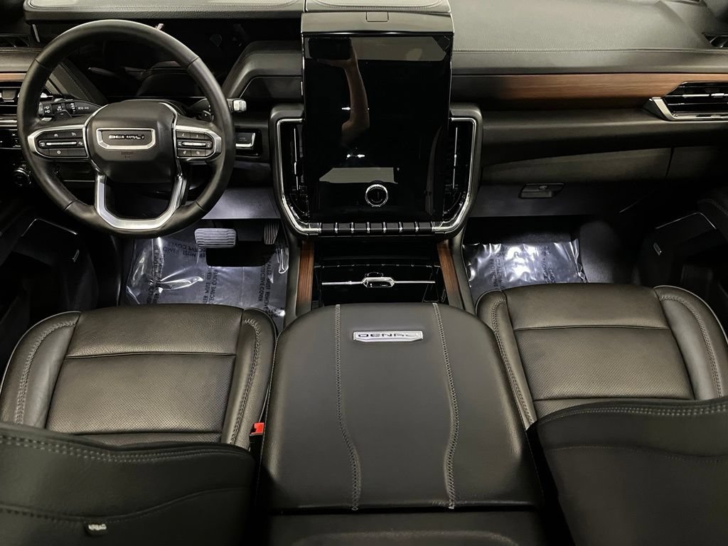 Used 2026 GMC Yukon XL Denali w/ Sun & Power Step Package AWD/4WD image 26