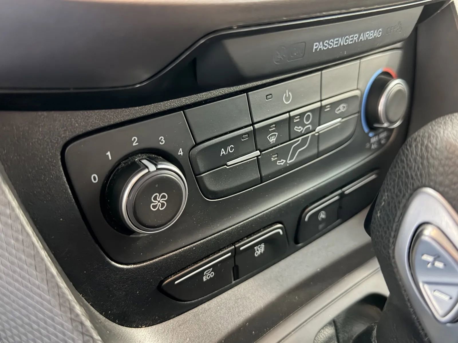 Used 2021 Ford Transit Connect XL FWD image 39