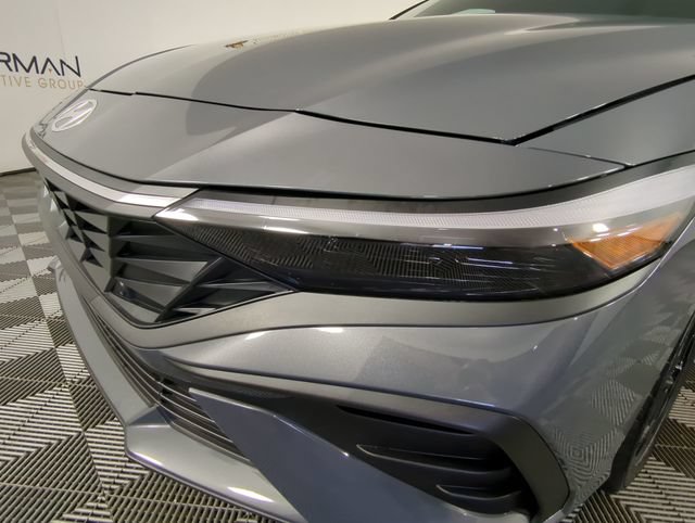 New 2026 Hyundai Elantra Sport FWD image 43