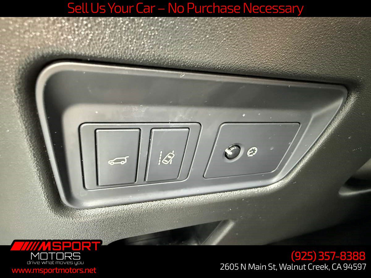 Used 2018 Land Rover Discovery HSE AWD/4WD image 28