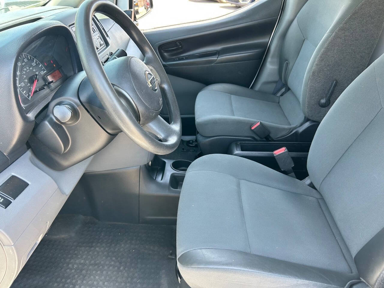 Used 2017 Nissan NV200 S w/ Cruise Control Package FWD image 17