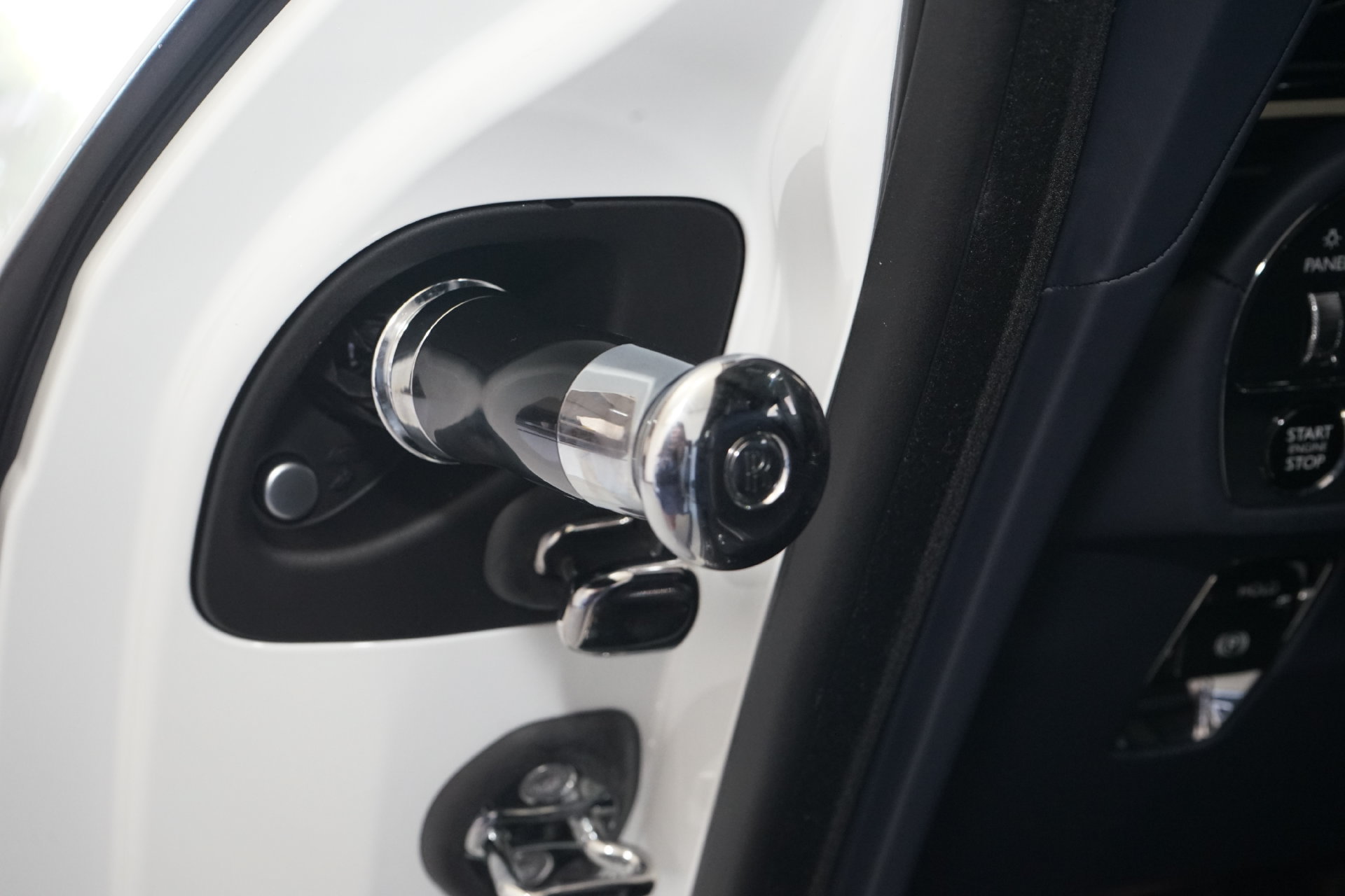 Used 2024 Rolls-Royce Spectre w/ Spectre Launch Package AWD/4WD image 34