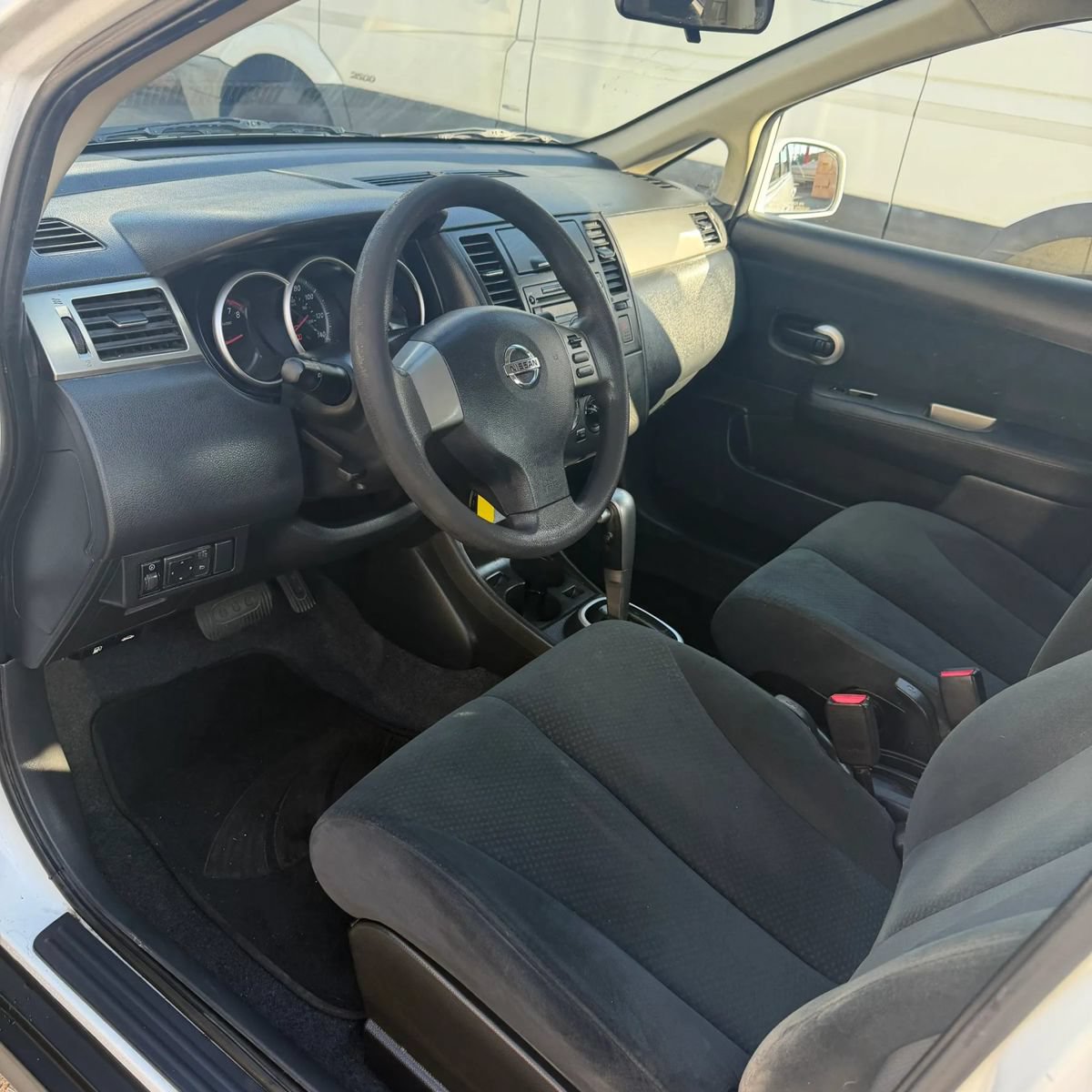 Used 2011 Nissan Versa 1.8 S w/ PWR Plus Pkg FWD image 7