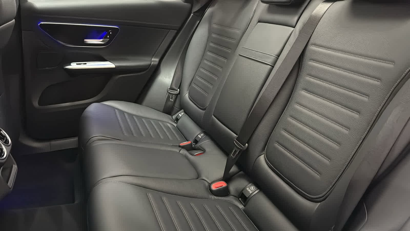 New 2026 Mercedes-Benz GLC 43 AMG 4MATIC image 32