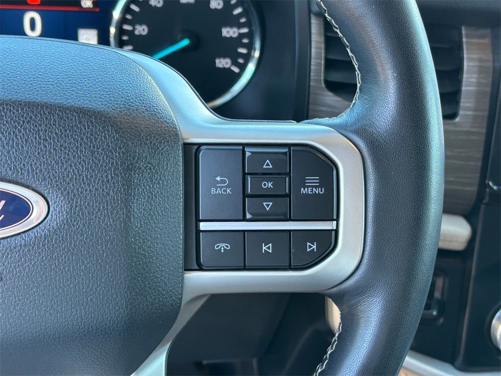 Used 2024 Ford Expedition Limited image 17