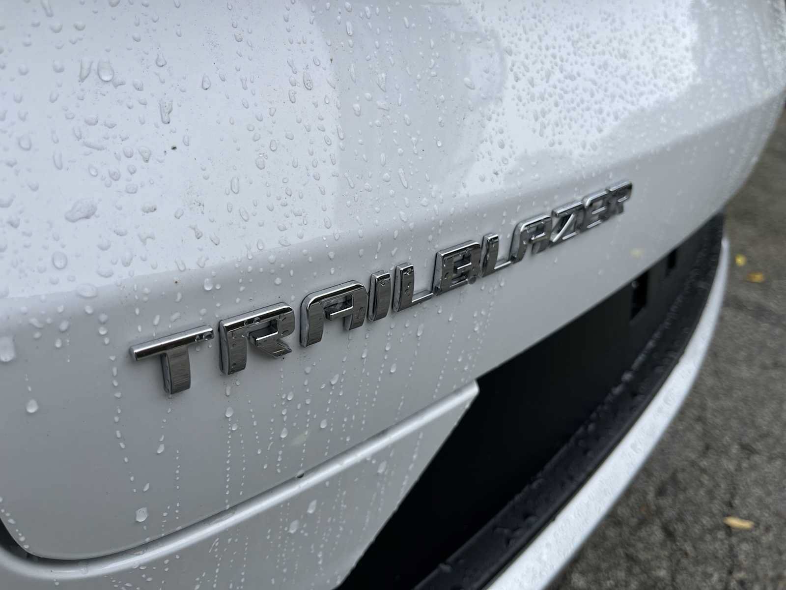 Certified 2023 Chevrolet TrailBlazer LT w/ Convenience Package FWD image 28