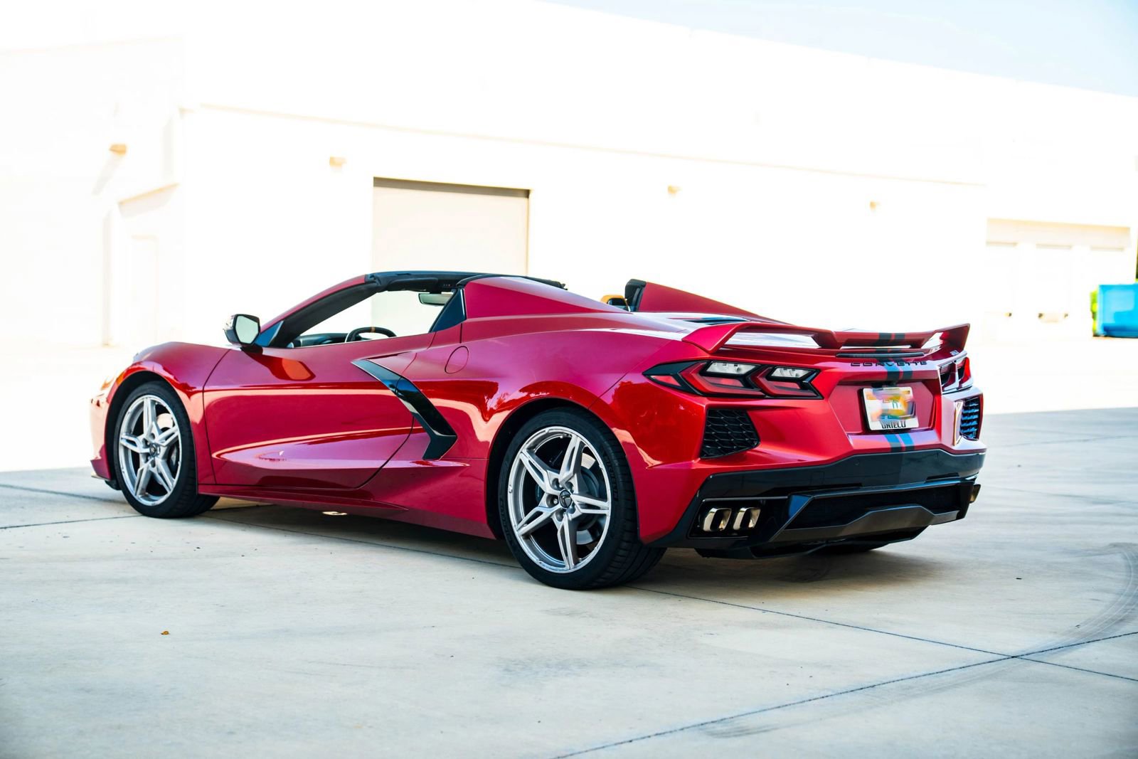 Used 2021 Chevrolet Corvette Stingray Premium Conv w/ Z51 Performance Package RWD image 5