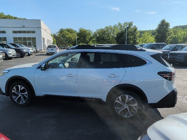 Used 2020 Subaru Outback Touring XT AWD/4WD image 10