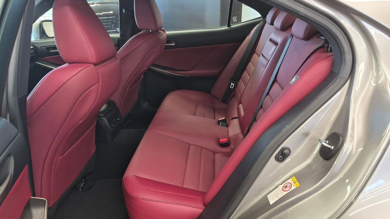 Used 2019 Lexus IS 300 F Sport w/ F Sport Package RWD image 16