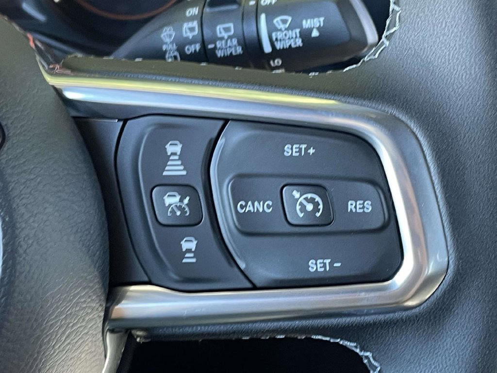New 2027 Jeep Wrangler Unlimited Sahara AWD/4WD image 31