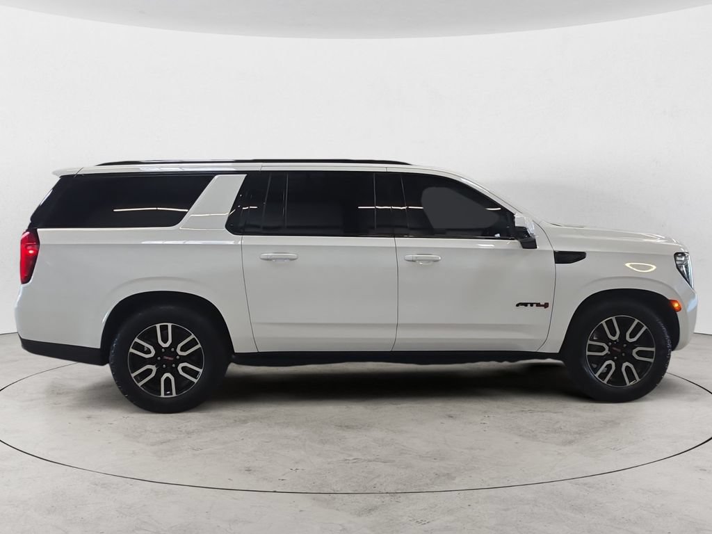 Certified 2023 GMC Yukon XL AT4 w/ AT4 Premium Plus Package AWD/4WD image 6