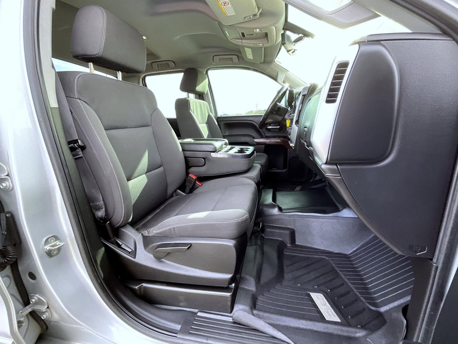 Used 2018 GMC Sierra 2500 SLE image 16