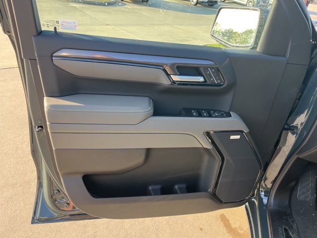 New 2026 Chevrolet Silverado 1500 ZR2 w/ Dark Appearance Package AWD/4WD image 19