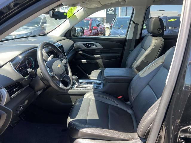 Certified 2020 Chevrolet Traverse LT w/ LT Premium Package AWD/4WD image 16