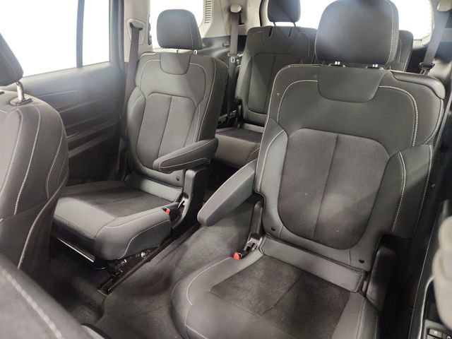 Used 2023 Jeep Grand Cherokee L Laredo image 24