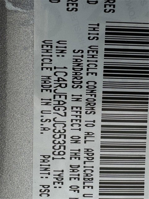 Used 2018 Jeep Grand Cherokee Altitude image 34