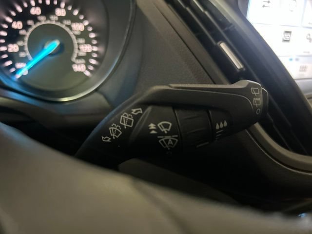 Used 2019 Ford Escape SEL AWD/4WD image 18