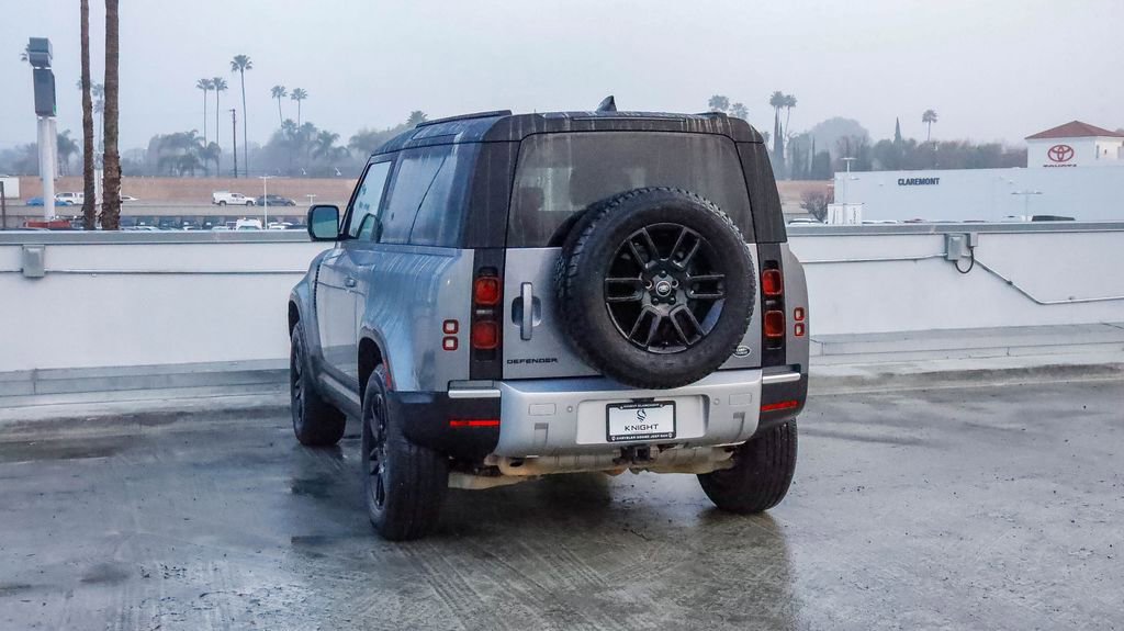 Used 2023 Land Rover Defender 90 S image 7