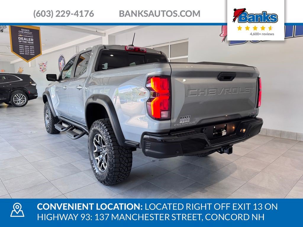 Certified 2024 Chevrolet Colorado ZR2 w/ Safety Package AWD/4WD image 12