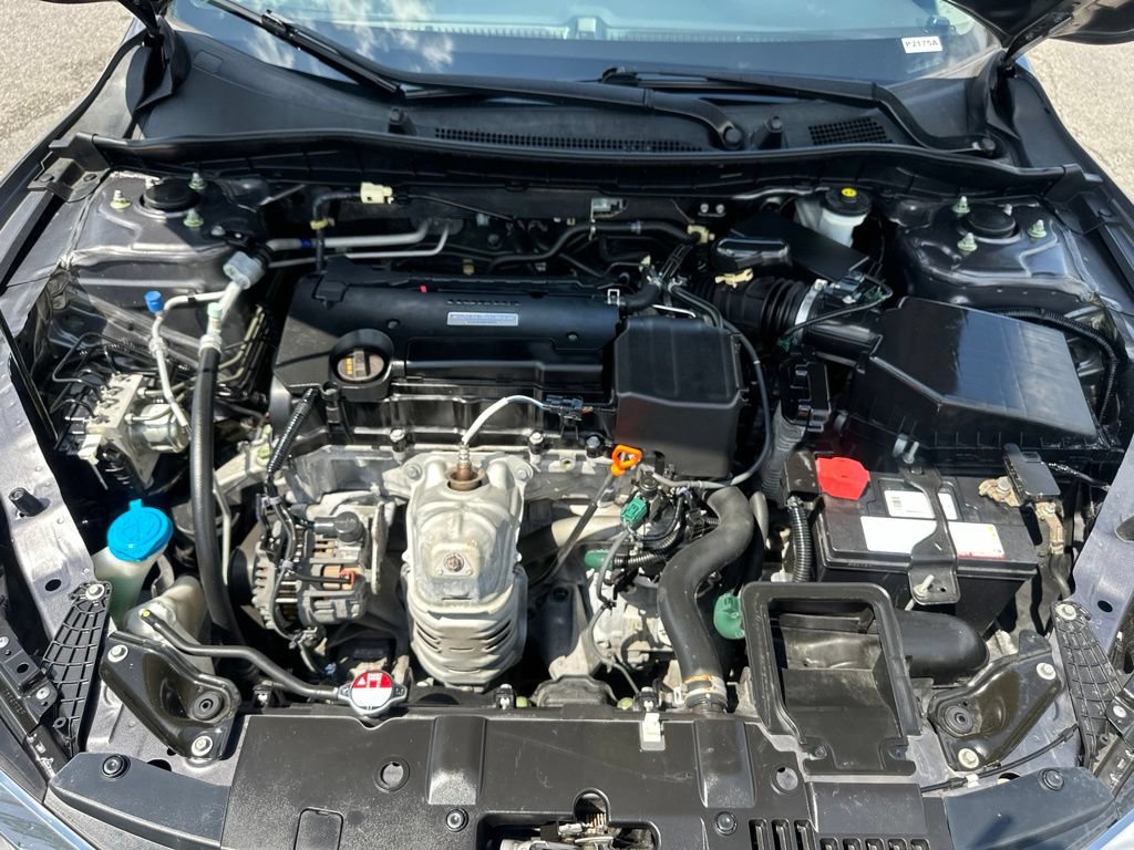 Used 2017 Honda Accord LX image 8