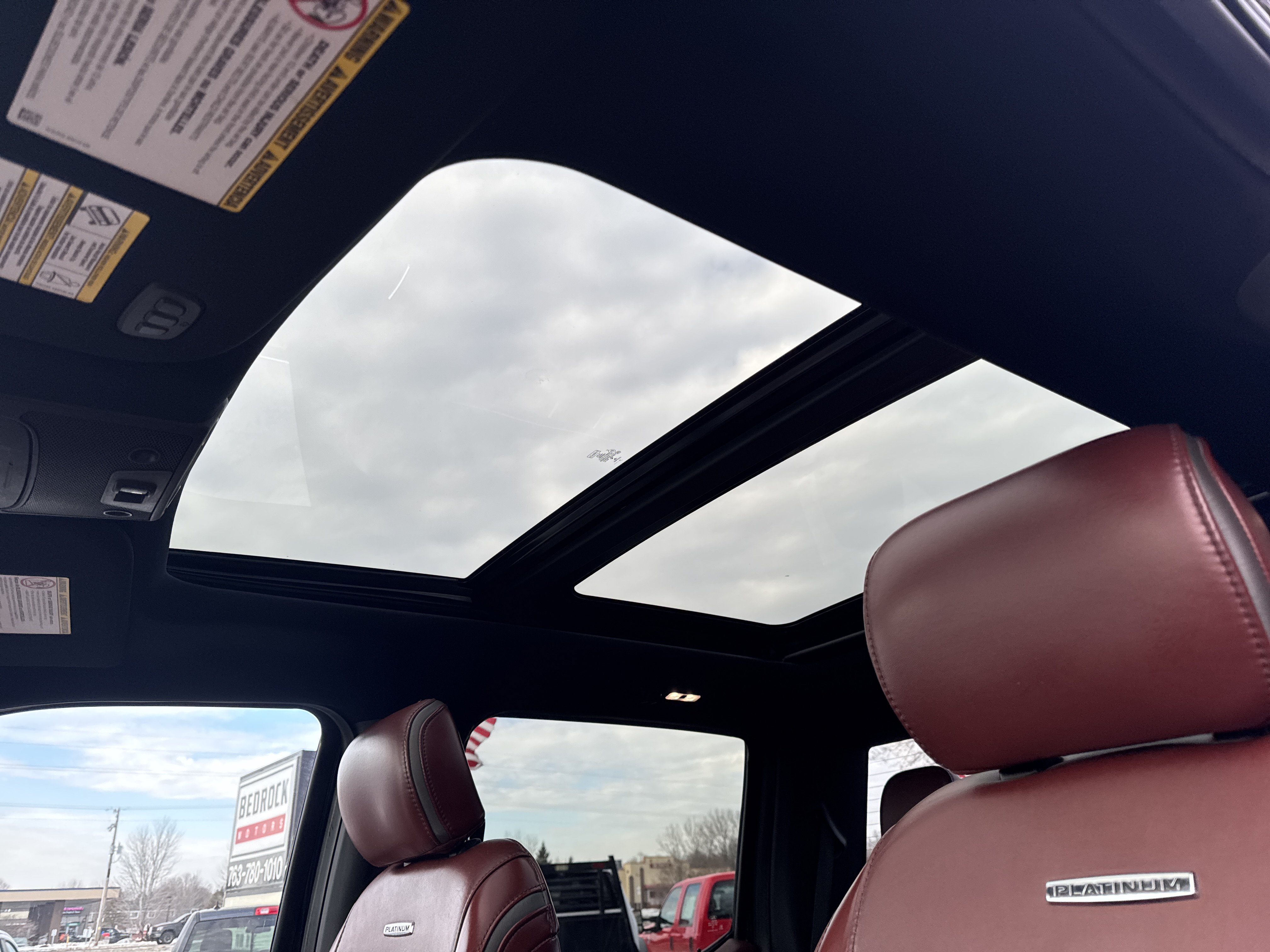Used 2019 Ford F250 Platinum w/ Platinum Ultimate Package AWD/4WD image 19
