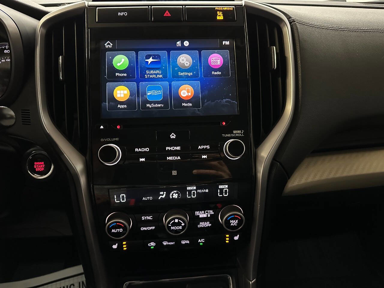 Used 2019 Subaru Ascent Premium image 15