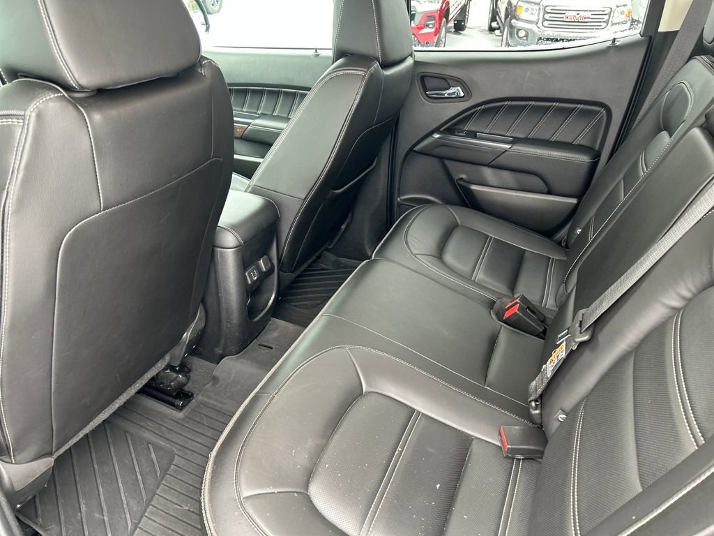 Used 2022 GMC Canyon Denali image 26