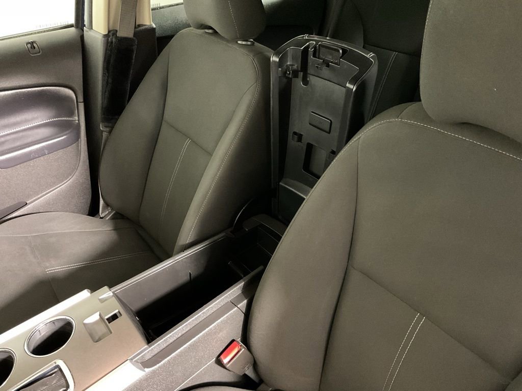 Used 2012 Ford Edge SE FWD image 26