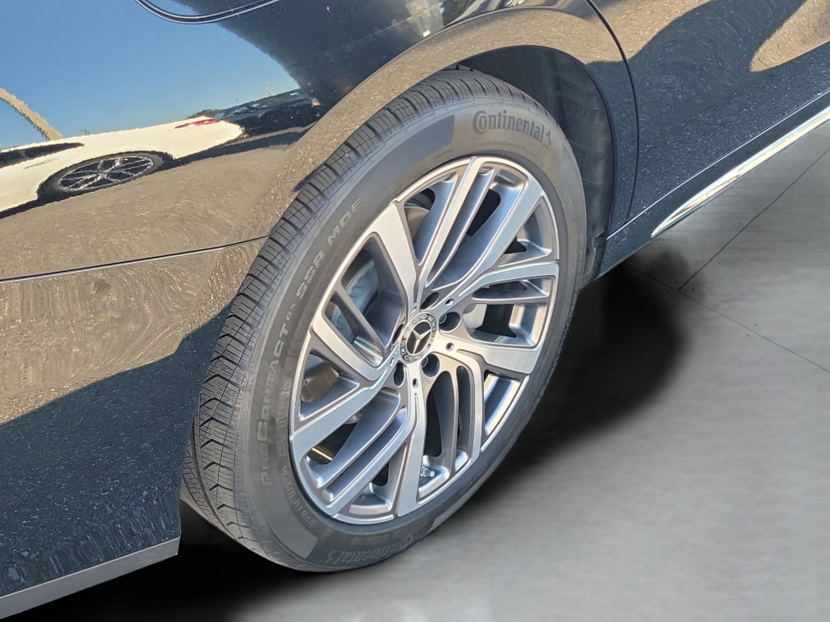 Certified 2025 Mercedes-Benz E 350 4MATIC Sedan image 30