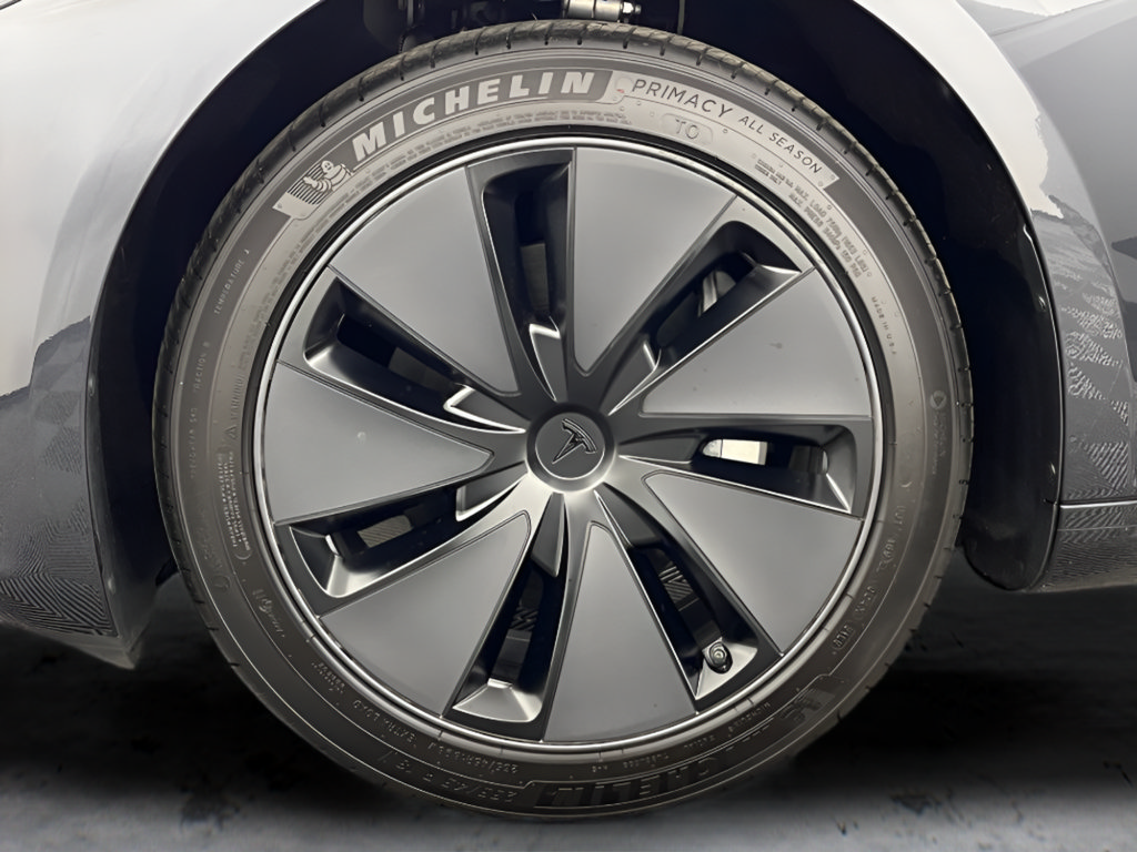 Used 2026 Tesla Model 3 RWD image 26