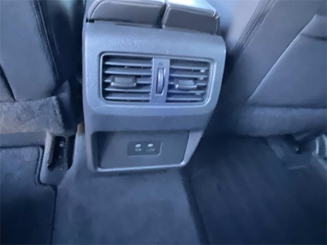 Used 2022 Nissan Rogue SV image 17