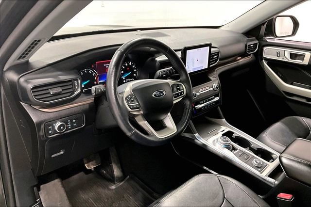 Used 2020 Ford Explorer Limited w/ Equipment Group 310A image 17