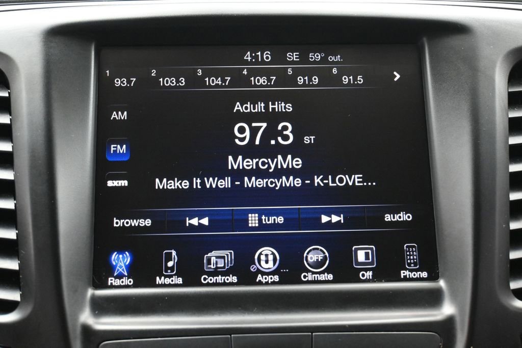 Used 2016 Chrysler 200 Limited w/ Anniversary Edition FWD image 20