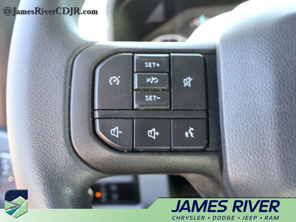 Used 2024 Ford F250 XLT AWD/4WD image 25